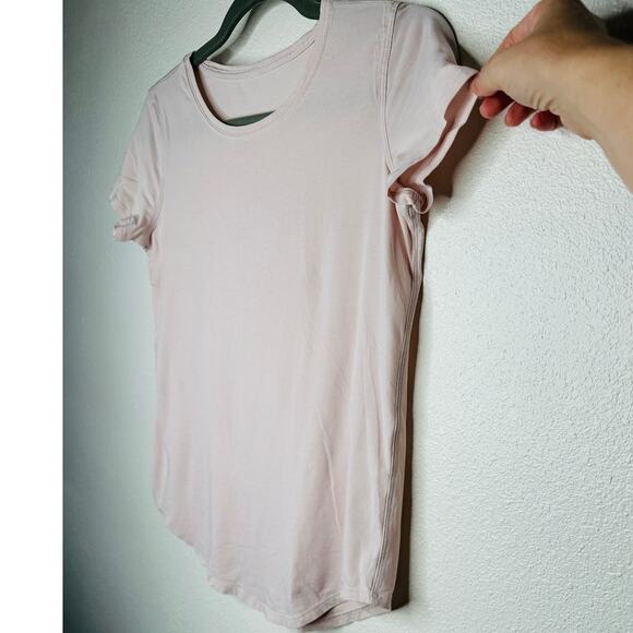 Lululemon Pale Pink Short Sleeve Round Neck Curved Hem Tee Shirt 6 - Picture 4 of 8